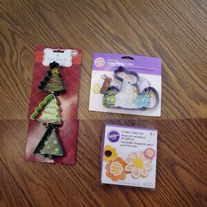 BN Wilton Cookie Cutters-Set of 3